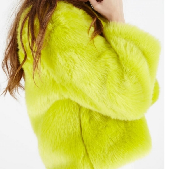 LAVISH ALICE FAUX FUR COAT NEON GREEN - Picture 2 of 6